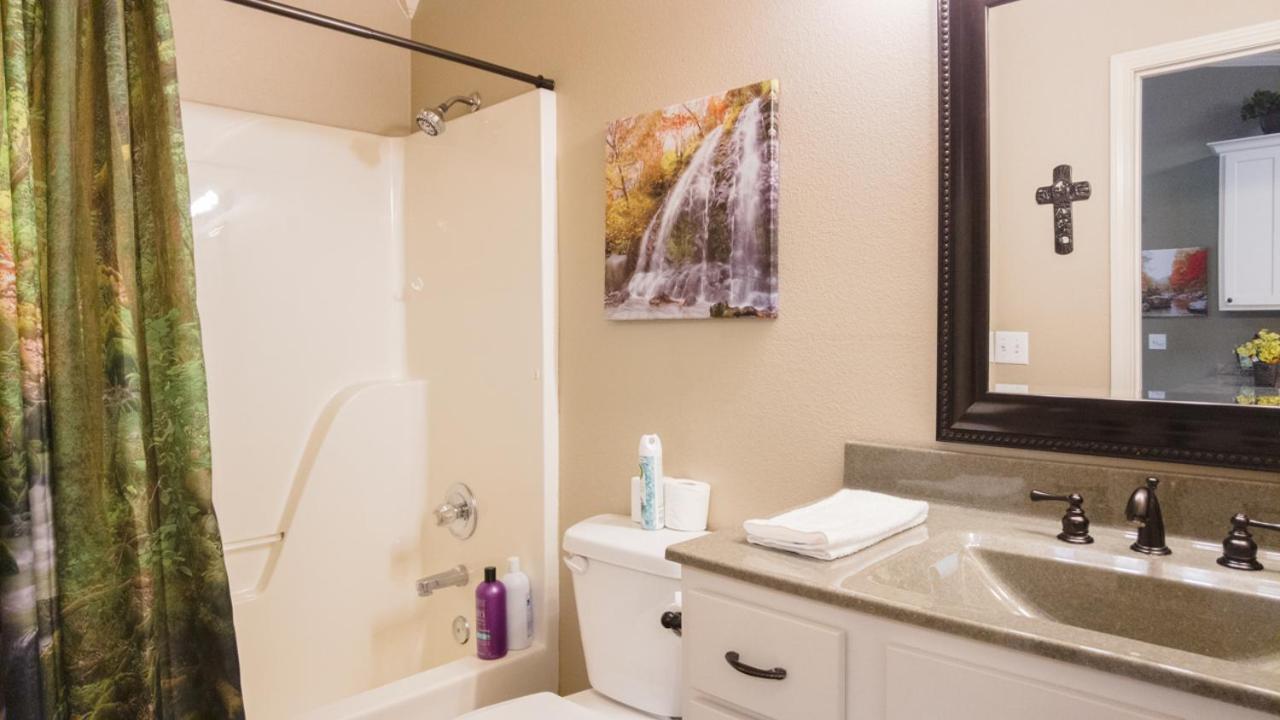 2Br Walk-In - Central Location - Free Tickets Included - Fc41-17 布蘭森 外观 照片